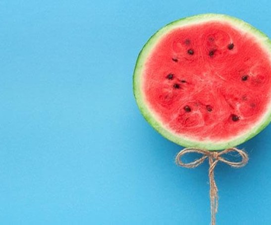 demo-attachment-1360-watermelon-balloon-on-blue-background-creative-57PNH8Q-3